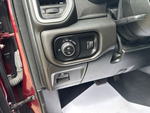 Used 2021 RAM 1500 Big Horn AWD/4WD image 26