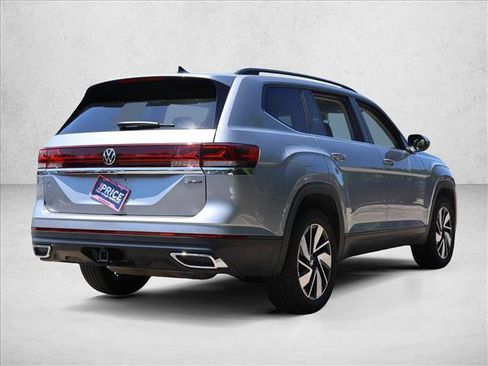 Used 2026 Volkswagen Atlas SE AWD/4WD image 5