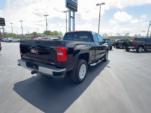 Certified 2019 GMC Sierra 1500 SLE w/ SLE Value Package AWD/4WD image 8