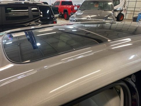 Used 2021 MINI Cooper Clubman S w/ Driver Assistance Package image 24