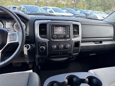 Used 2024 RAM 1500 Classic SLT image 22