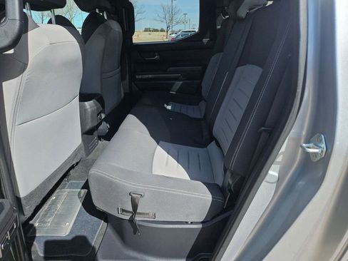 Used 2025 Toyota Tacoma TRD Off-Road image 27