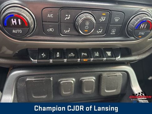 Used 2019 Chevrolet Silverado 2500 High Country w/ Duramax Plus Package image 31