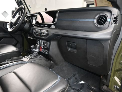 Used 2024 Jeep Wrangler Unlimited Rubicon 4xe image 54