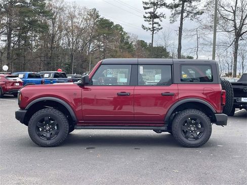 New 2025 Ford Bronco 4-Door image 18