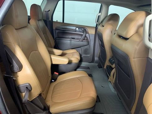 Used 2017 Buick Enclave Leather AWD/4WD image 23