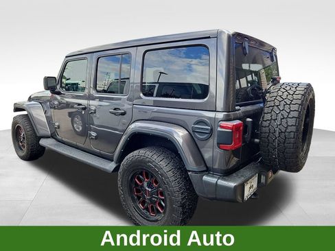 Used 2022 Jeep Wrangler Unlimited Sahara AWD/4WD image 4