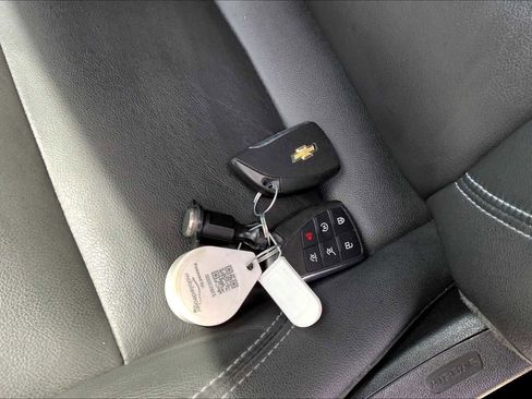 Used 2021 Chevrolet Tahoe LT image 25