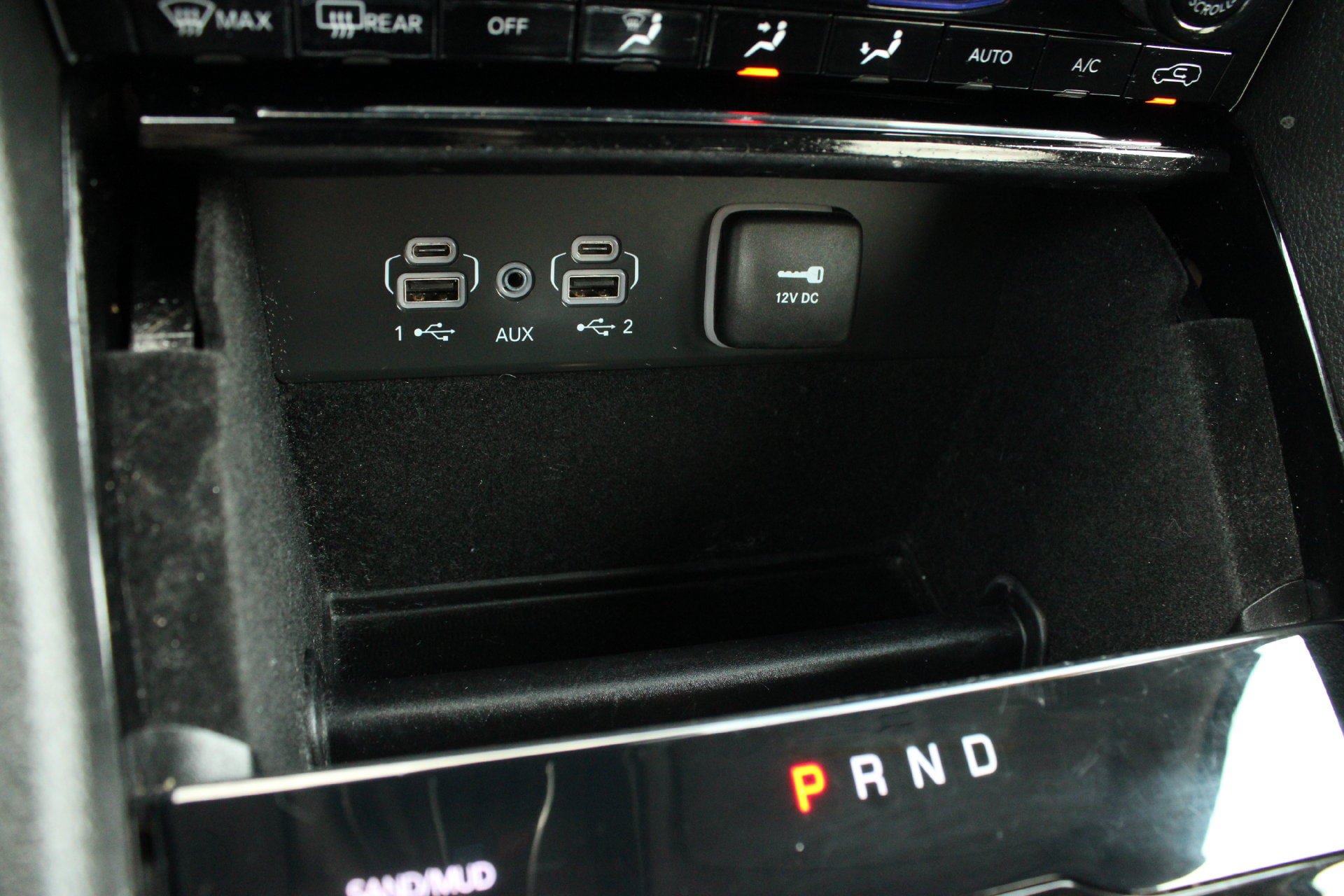 Used 2022 Jeep Grand Cherokee Limited AWD/4WD image 29