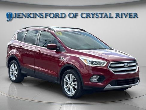 Used 2017 Ford Escape SE w/ SE Leather Comfort Package image 6
