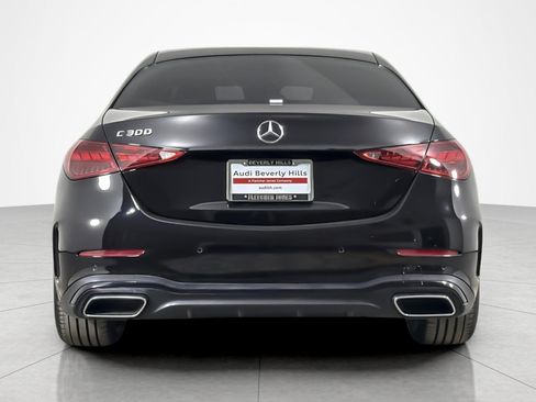 Used 2023 Mercedes-Benz C 300 Sedan image 4
