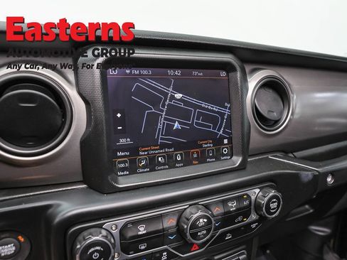 Used 2023 Jeep Wrangler Unlimited w/ Sun & Screen Package AWD/4WD image 19