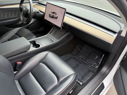Used 2022 Tesla Model 3 Performance AWD/4WD image 24