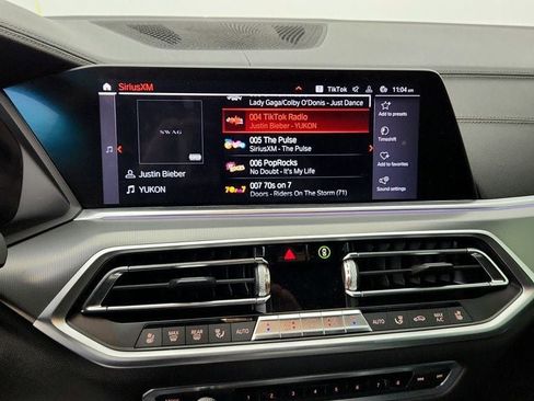 Used 2019 BMW X5 xDrive50i w/ Executive Package image 18