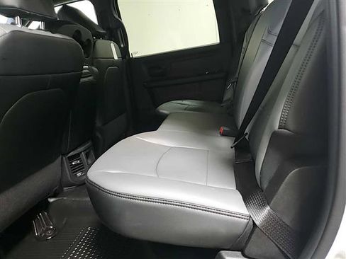 Used 2024 RAM 2500 Tradesman w/ Chrome Appearance Group image 10