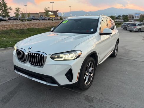 Used 2024 BMW X3 xDrive30i w/ Premium Package w/ZPA AWD/4WD image 3