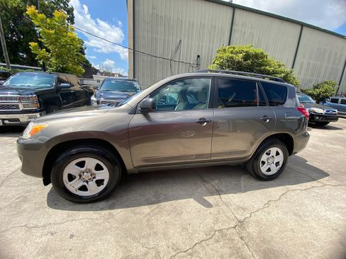 Used 2011 Toyota RAV4 4WD w/ Base L4 Extra Value Pkg image 3