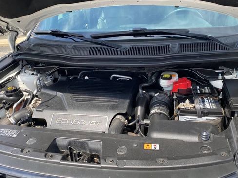 Used 2017 Ford Explorer Sport image 32