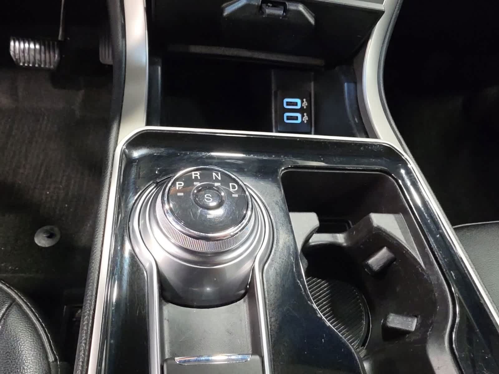 Used 2019 Ford Edge SEL w/ Equipment Group 201A AWD/4WD image 24