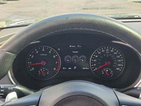 Used 2023 Kia Stinger GT2 RWD image 23
