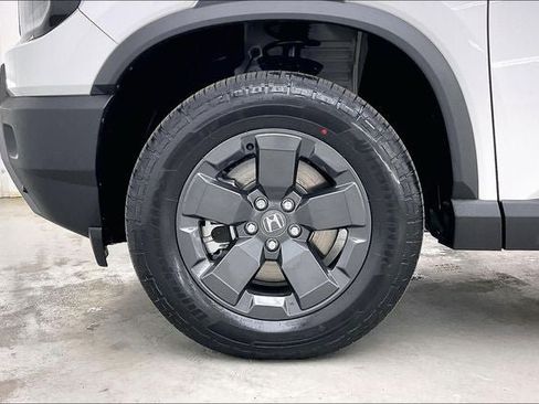 Certified 2026 Honda Passport RTL image 10