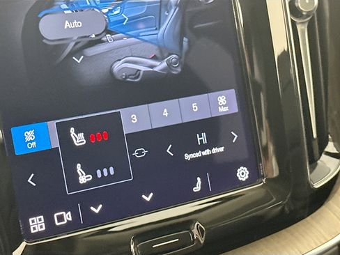 Used 2022 Volvo XC60 B5 Inscription w/ Protection Package Premier image 21