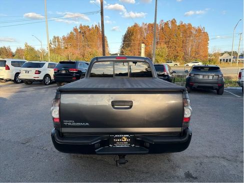 Used 2011 Toyota Tacoma 4x4 Access Cab image 6