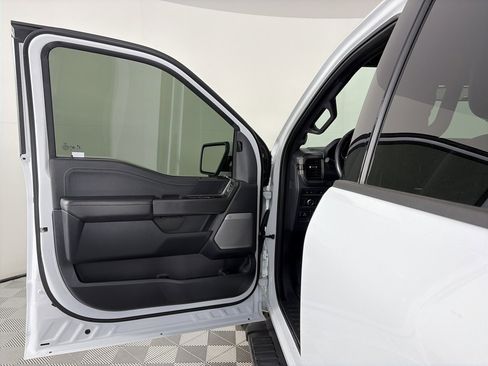Certified 2024 Ford F150 Lariat image 10