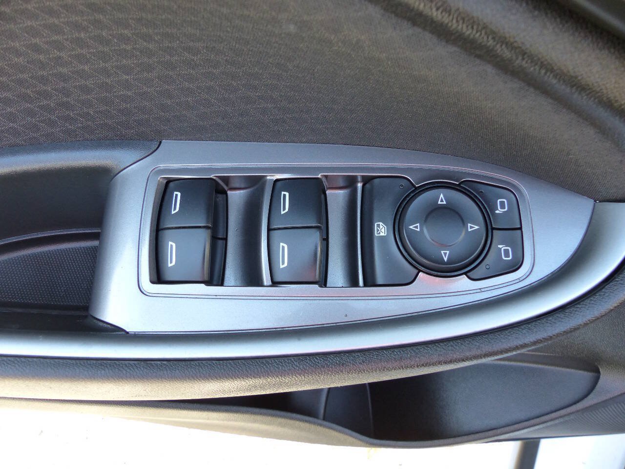 Used 2024 Chevrolet Malibu LS w/ Driver Confidence Package FWD image 18