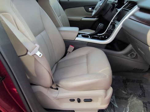 Used 2013 Ford Edge Limited w/ Driver Entry Pkg image 22