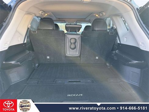 Used 2016 Nissan Rogue SL w/ SL Premium Package image 15