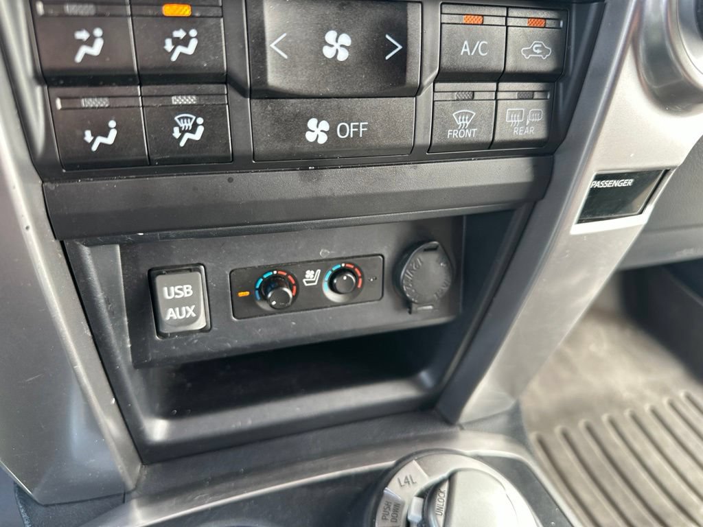 Used 2016 Toyota 4Runner Limited AWD/4WD image 22