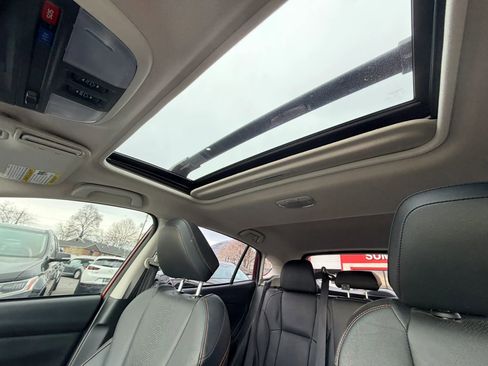 Used 2018 Subaru Crosstrek 2.0i Limited image 21