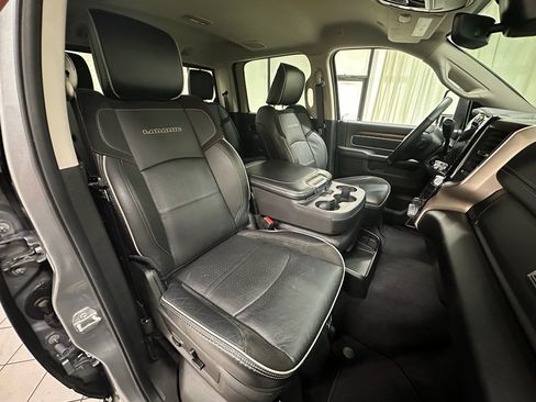 Used 2024 RAM 2500 Laramie w/ Safety Group image 22