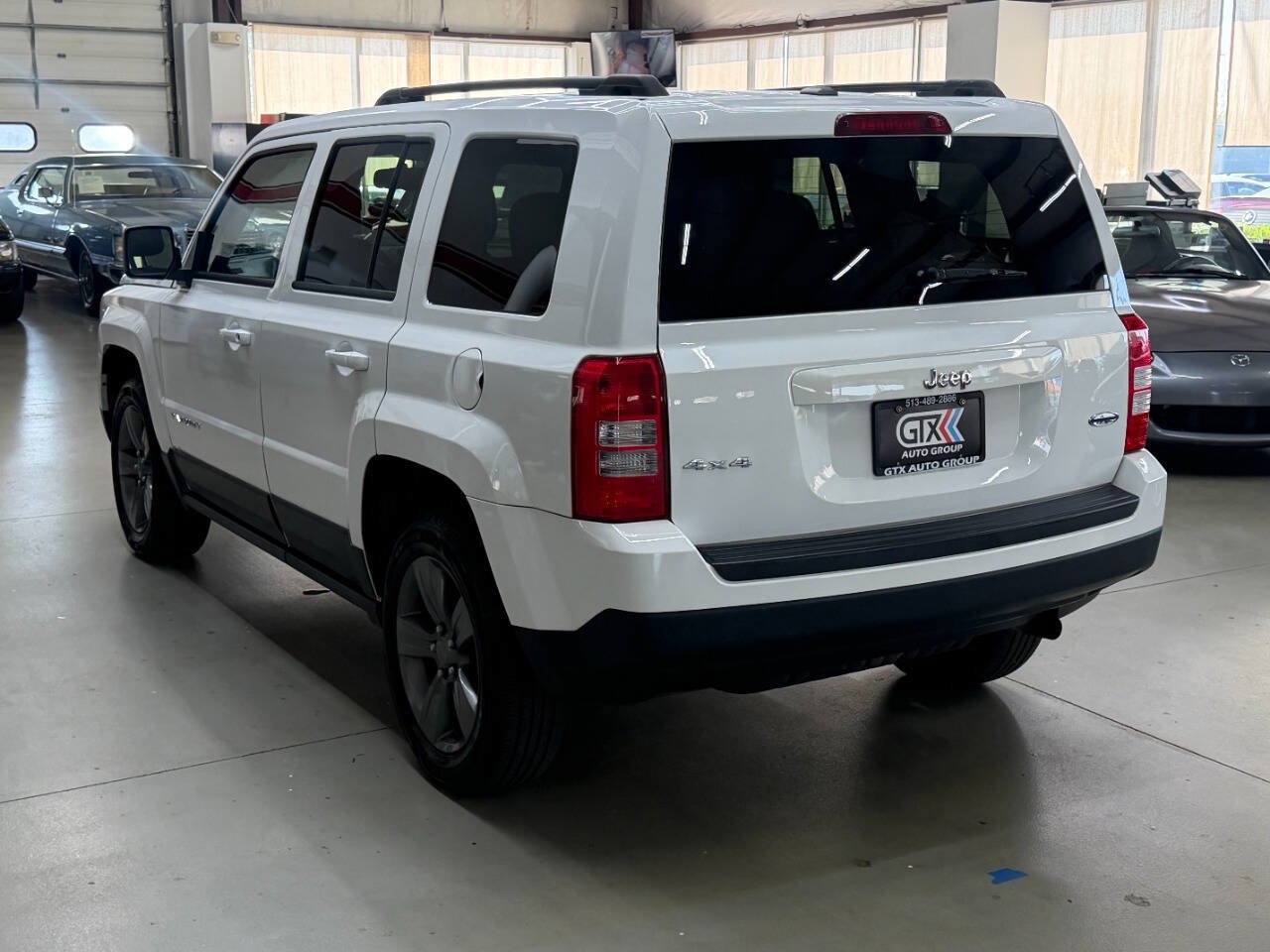 Used 2015 Jeep Patriot High Altitude AWD/4WD image 4