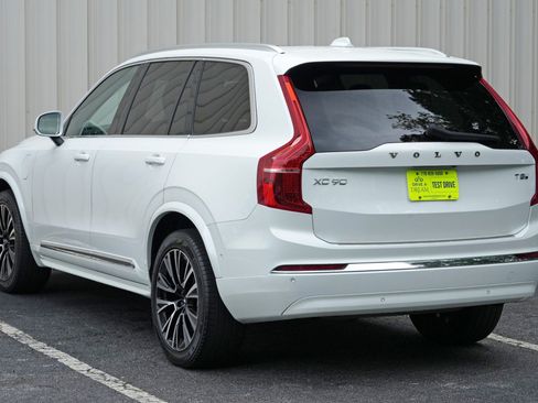 Used 2025 Volvo XC90 T8 Plus AWD/4WD image 53