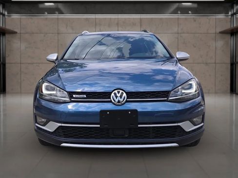Used 2017 Volkswagen Golf Alltrack SEL AWD/4WD image 8
