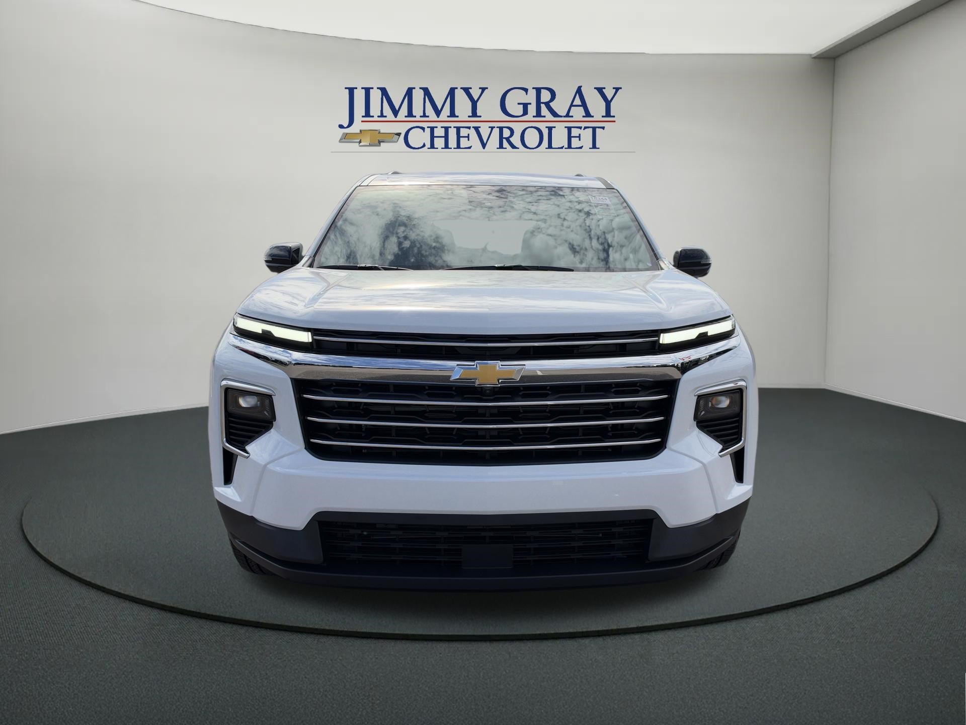 New 2027 Chevrolet Traverse LT w/ Driver Confidence Package FWD image 8