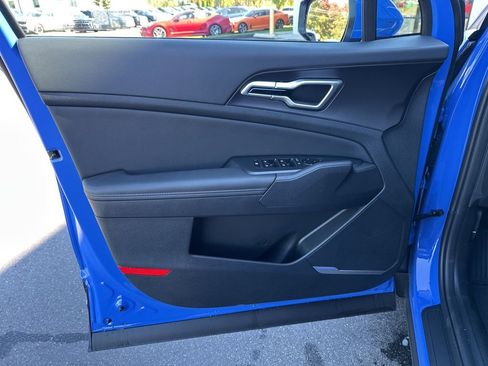 New 2026 Kia Sportage EX w/ EX Panorama Roof Package image 29