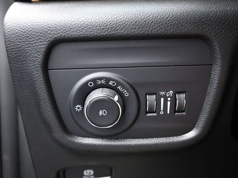New 2026 Jeep Grand Cherokee Limited AWD/4WD image 17