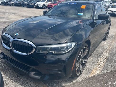 Used 2022 BMW 330i Sedan w/ Premium Package 2 RWD image 7