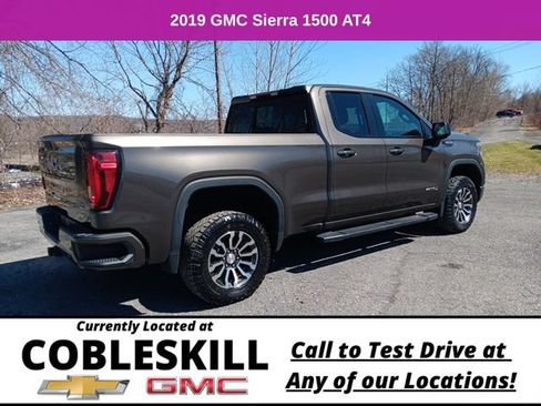 Used 2019 GMC Sierra 1500 AT4 w/ AT4 Premium Package AWD/4WD image 3