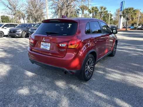 Used 2017 Mitsubishi Outlander Sport ES image 6