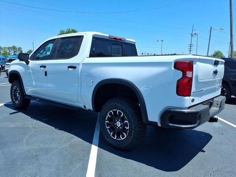 New 2026 Chevrolet Silverado 1500 ZR2 AWD/4WD image 5