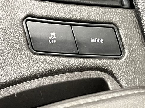 Certified 2025 Cadillac XT5 Premium Luxury image 18