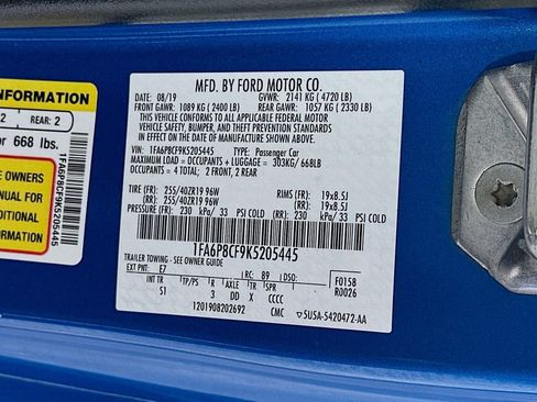 Used 2019 Ford Mustang GT Premium w/ Equipment Group 401A RWD image 36
