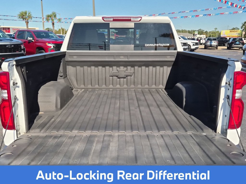 Used 2025 Chevrolet Silverado 1500 LTZ AWD/4WD image 37