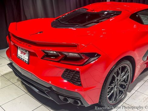 Used 2025 Chevrolet Corvette Stingray Preferred Cpe w/ 2LT image 11