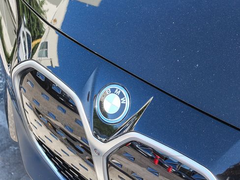 Used 2023 BMW i4 eDrive35 w/ Premium Package RWD image 13