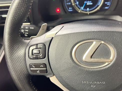 Used 2018 Lexus IS 300 F Sport w/ F Sport Package RWD image 19